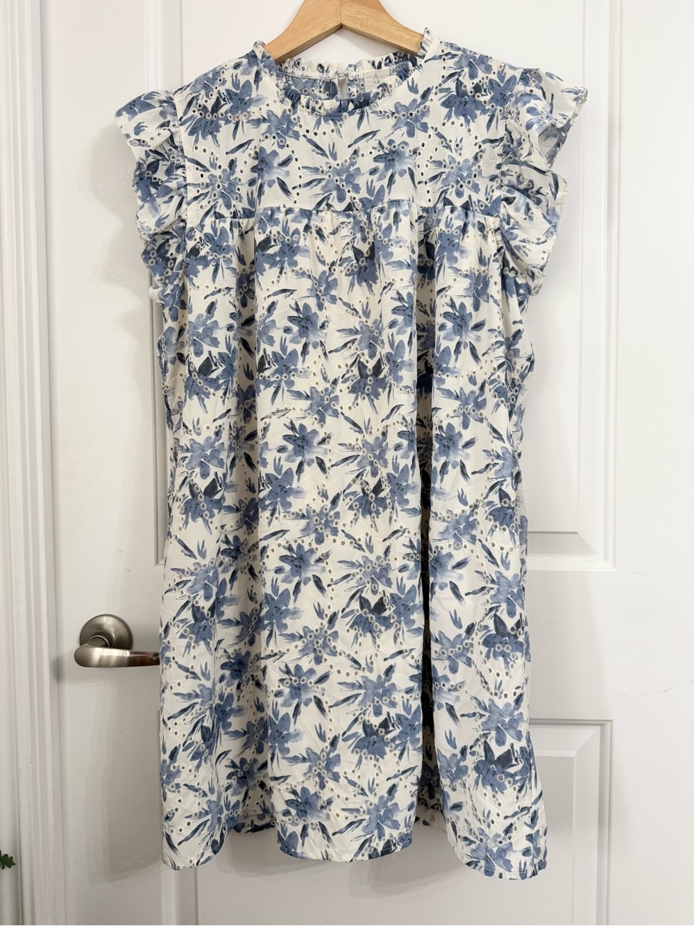 Joie blue and white floral mini dress with eyelet details, size XL
